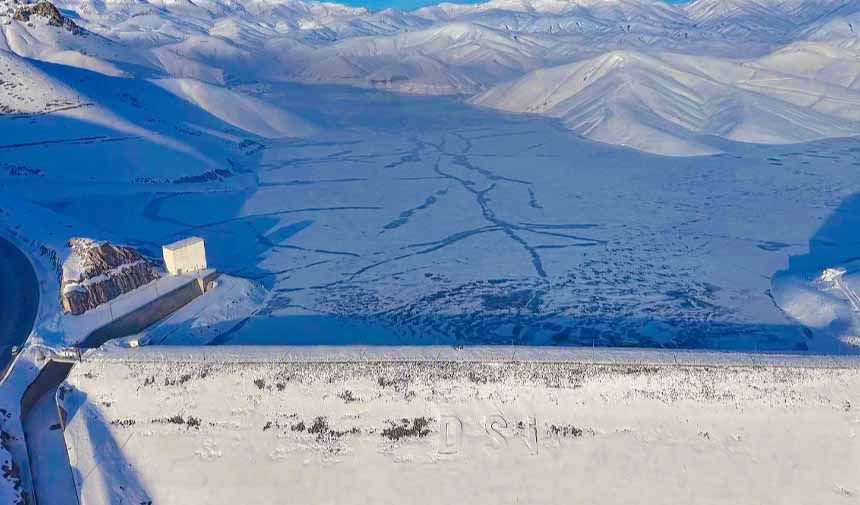 Dilimli Barajı Buz Tuttu.jpg9