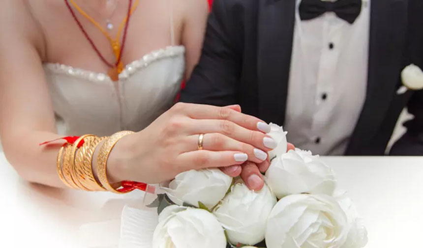 Düğünlerdeki bir gelenek tarih oluyor! Davetiyeye yazmaya başlandı