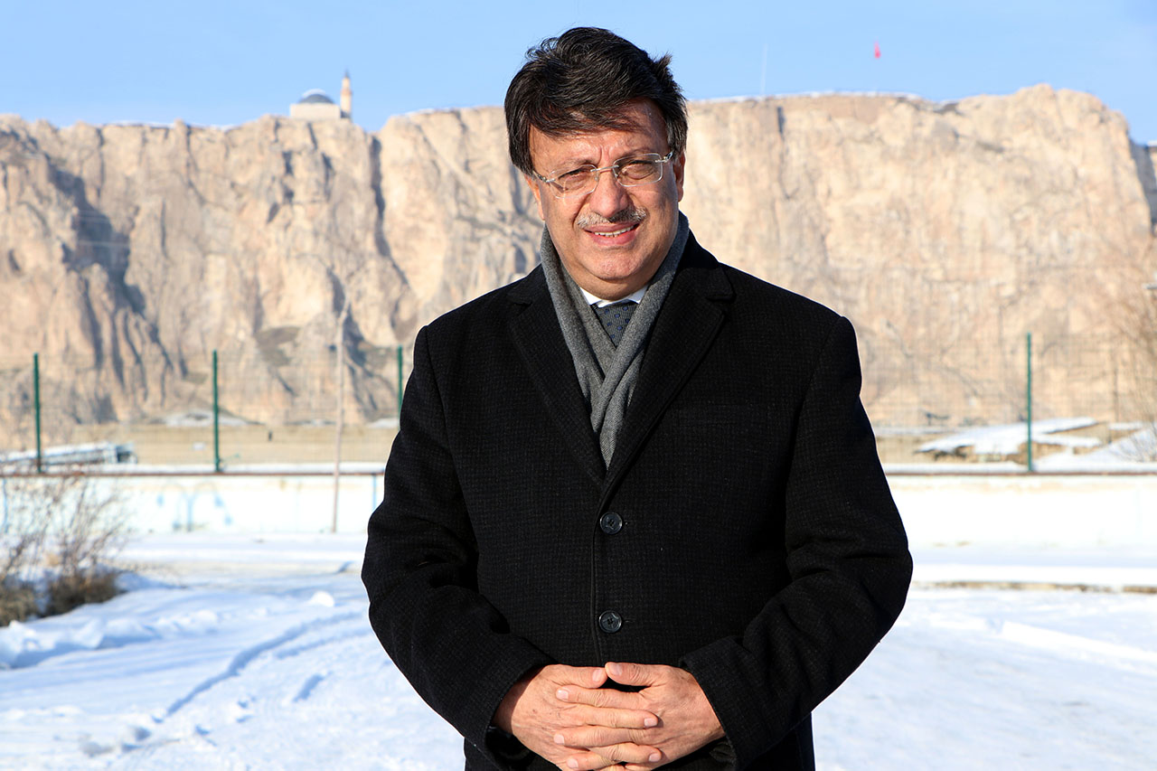 ‘ G U N E S I N K E N T I’ V A N T U R K I Y E N I N T E M I Z 1115419 331127