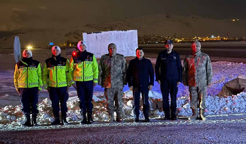 Görev Başında Yılbaşı