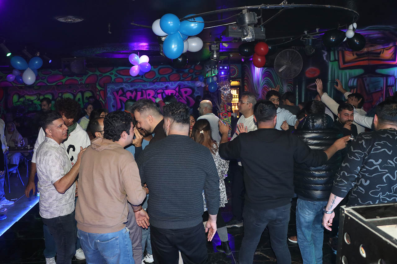 V A N A G E L E N I R A N L I T U R I S T L E R Y E N I Y I L A 1091319 323810