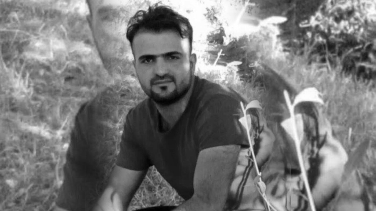 Van'da bir genç araçta ölü bulundu