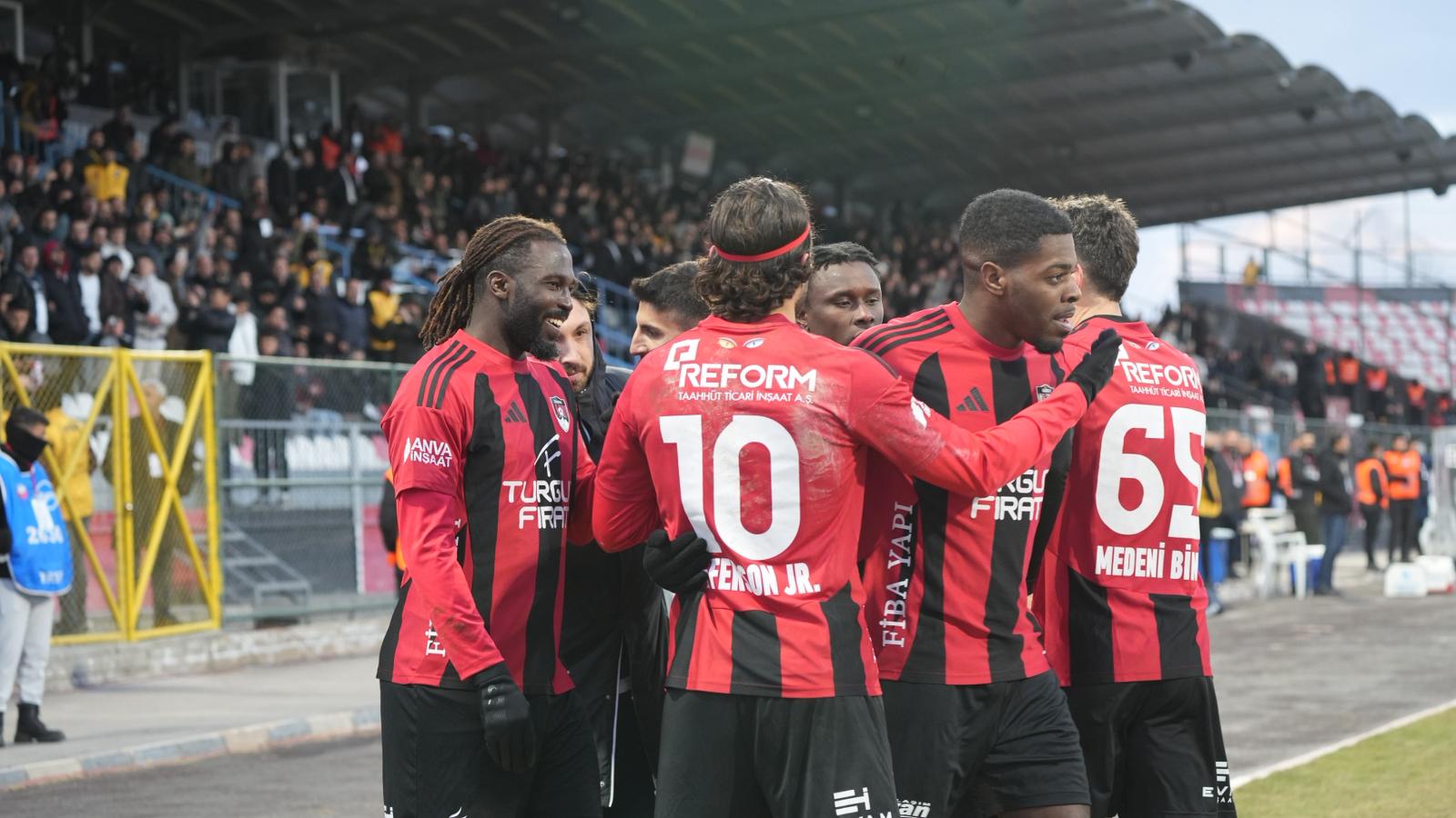 Whatsapp Image 2026 01 01 At 11.52.48 (4)