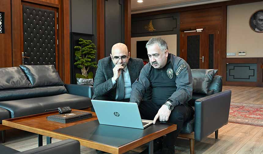 Yılın Karası.jpg22