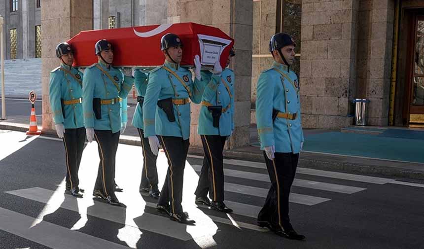 Eski milletvekili Hüseyin Çelik için Meclis'te cenaze töreni düzenlendi