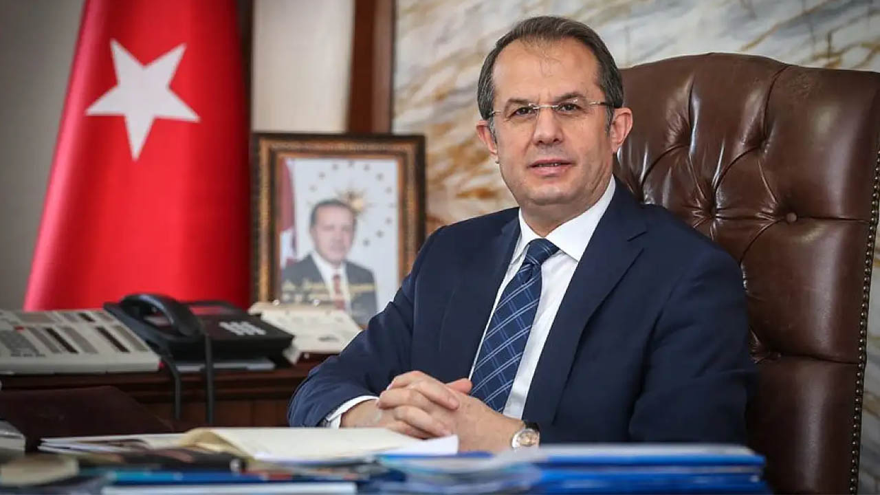 Eski Van Valisi Taşyapan, Hakkari'ye atandı!