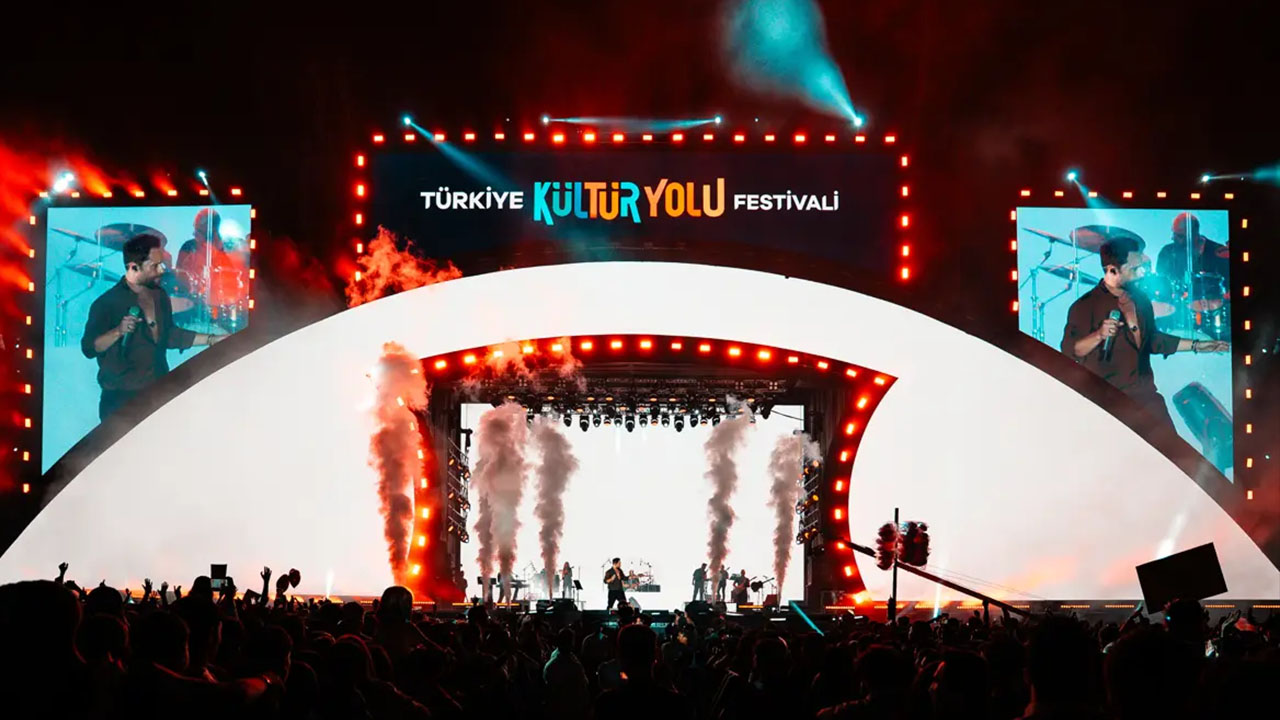 Van’da 3. kez düzenlenecek olan Kültür Yolu Festivali'nin tarihi belli oldu