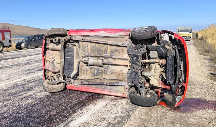 Van'da trafik kazası! 1 ölü, 2 yaralı