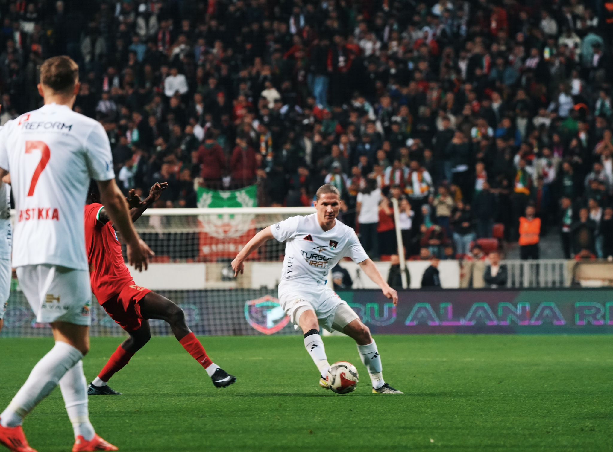 Whatsapp Image 2026 02 23 At 21.46.33