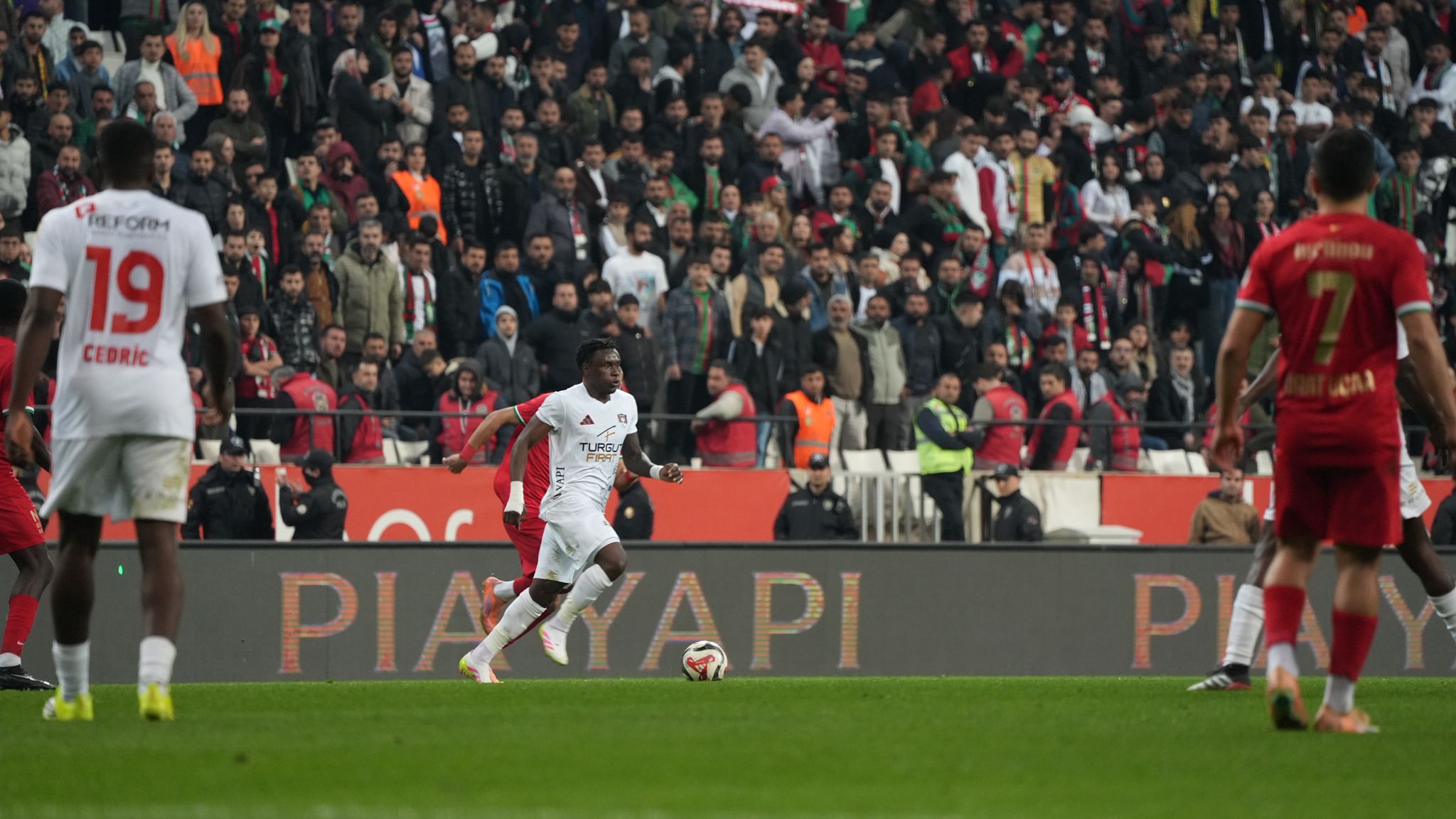 Whatsapp Image 2026 02 23 At 21.46.38 (2)