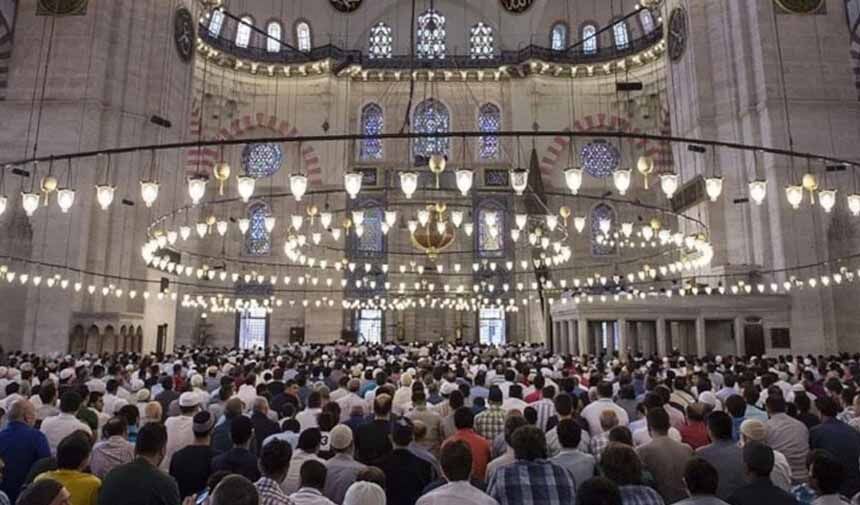 Van’da bayram namazı saat kaçta? İşte ilçe ilçe namaz saatleri