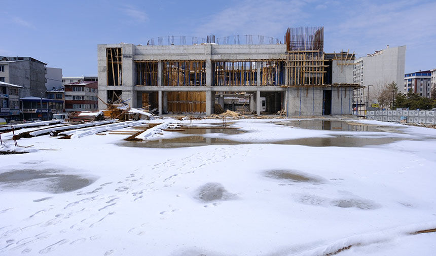 Van Hz. Ömer Camisi kaba inşaatının biteceği tarih belli oldu