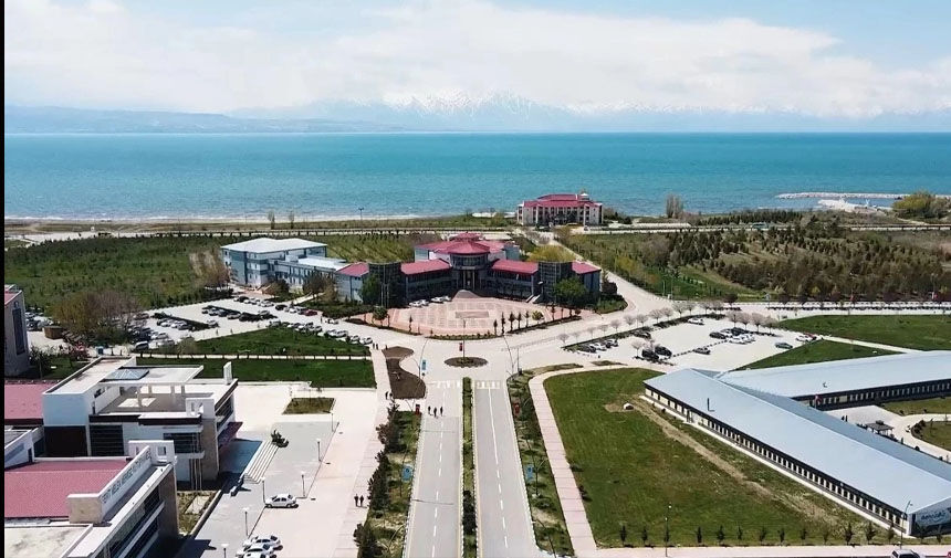 Van Yyü Li̇ste