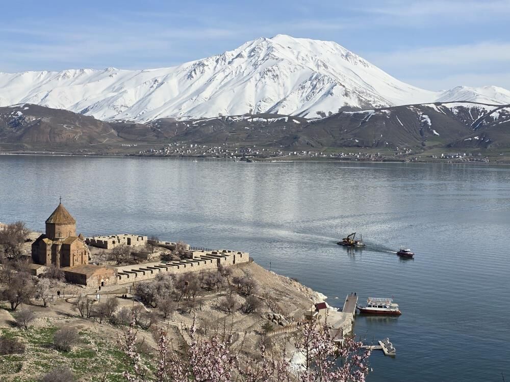 Akdamar Adasi Iskelesi 4