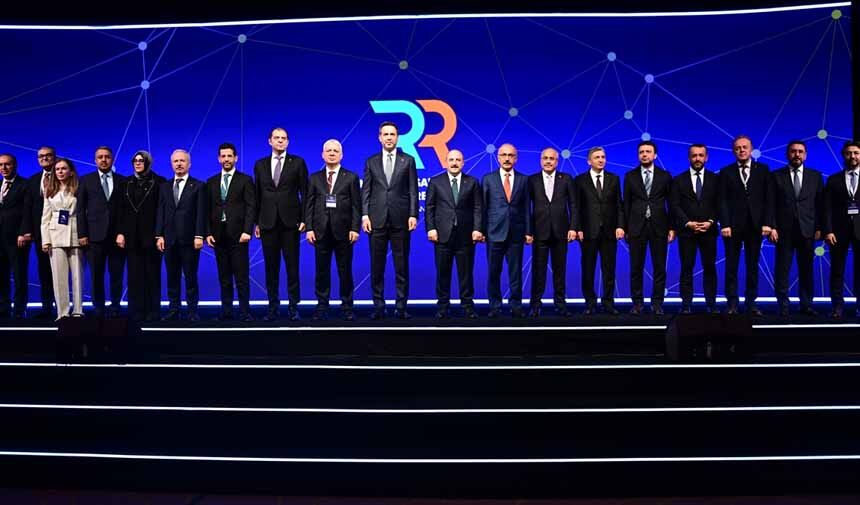 Alparslan Bayraktar.jpg2-2