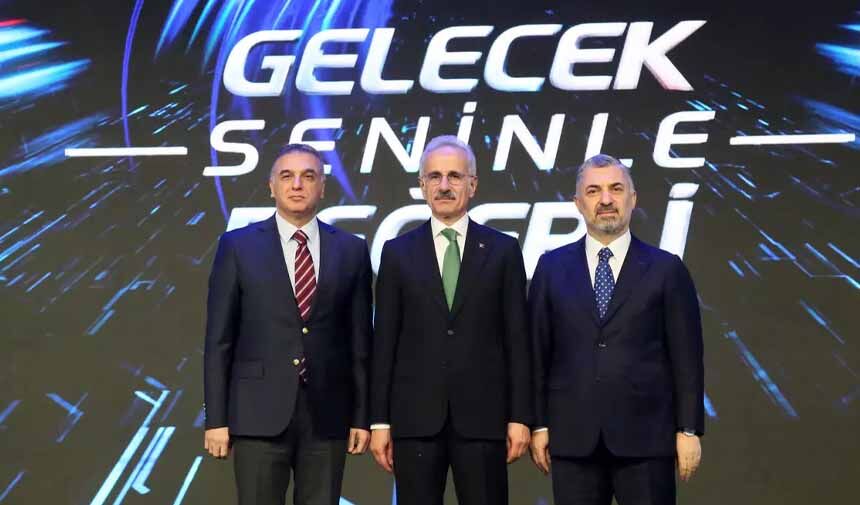 Bakan Uraloğlu.jpg3