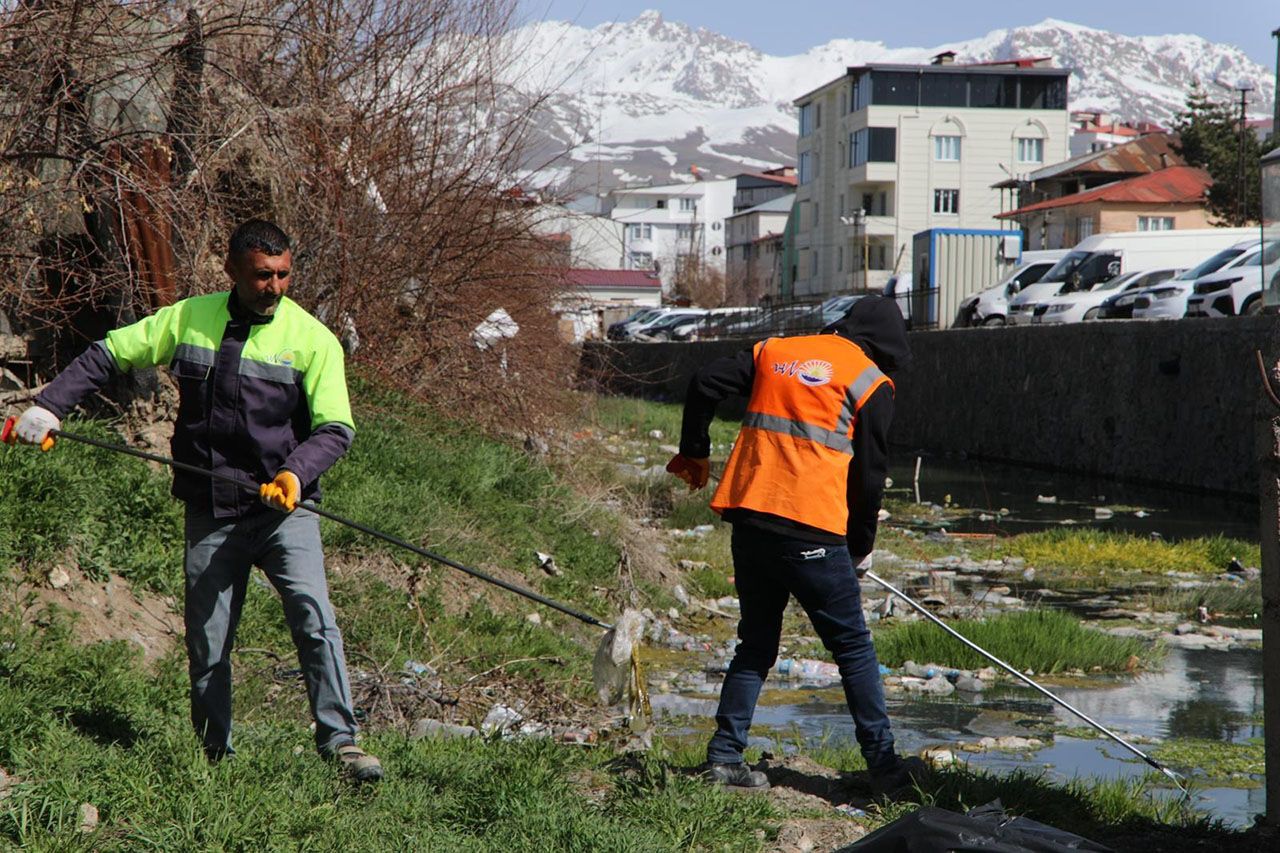 Inci Kefali Goc Yollari Temizleniyor 4