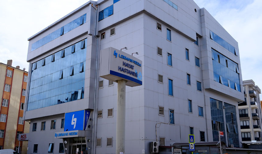 Van’da o hastane kapılarını kapattı!