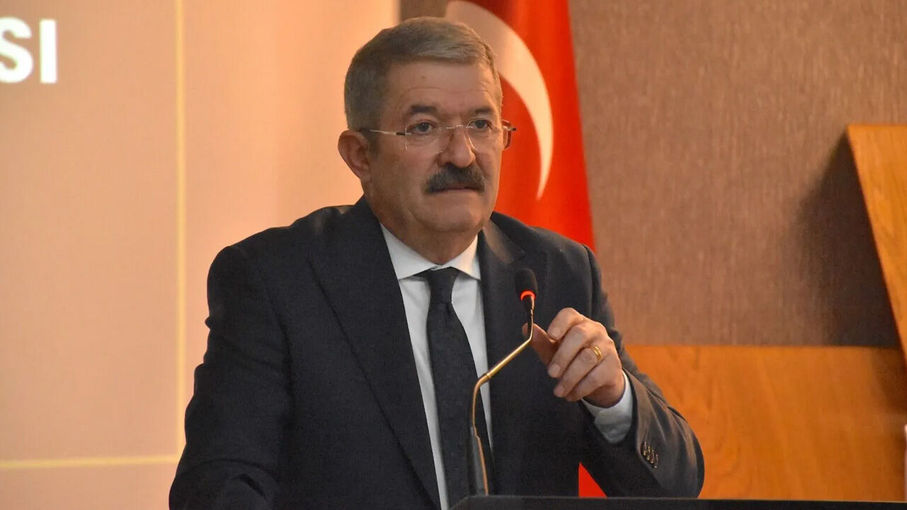 Van'da uçak krizi büyüyor: Necdet Takva'dan 'ILS' çıkışı!