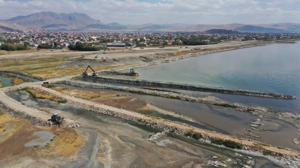 Van Golu Dip Camuru Temizligi 3