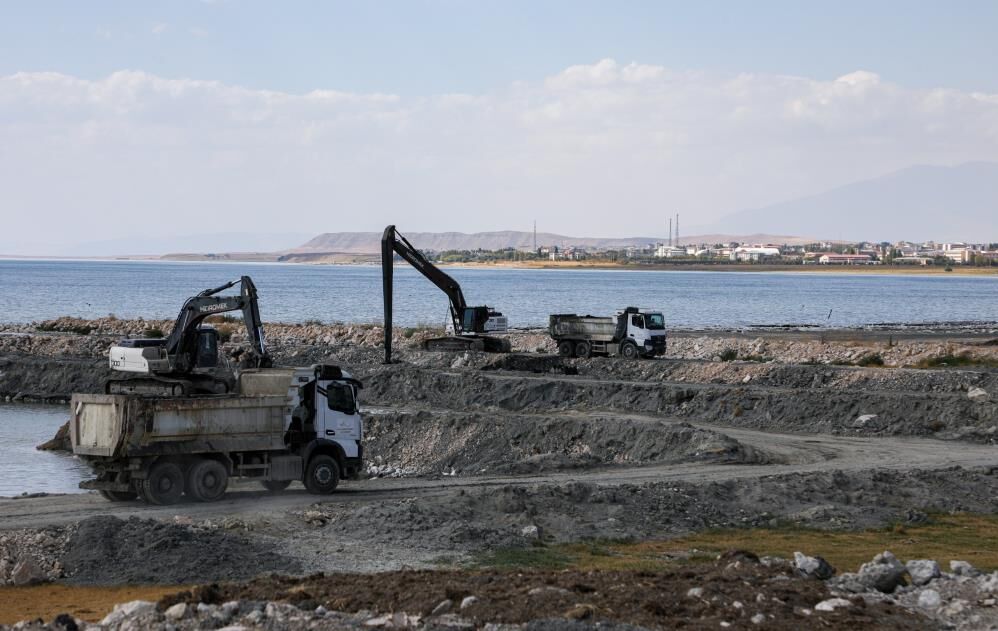 Van Golu Dip Camuru Temizligi 4