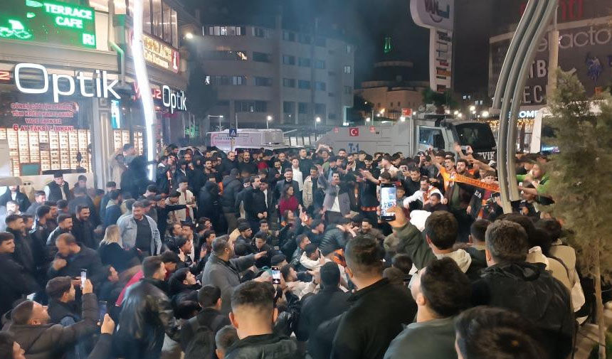 Vanda Maç Kutlamalari