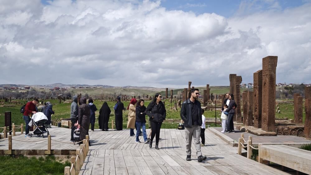 Ahlat Turist 2