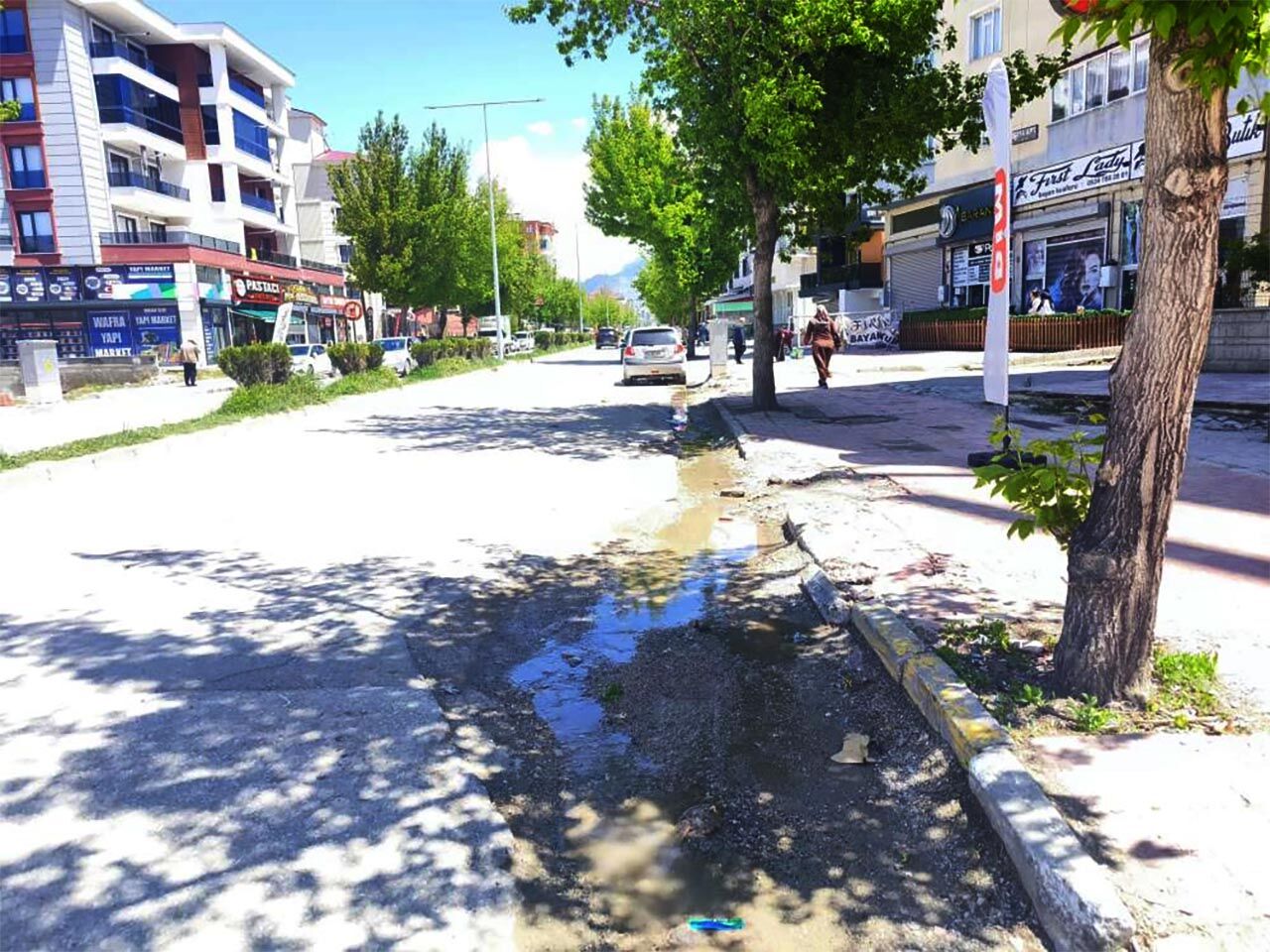 Caddeler Altyapı Kurbanı 3