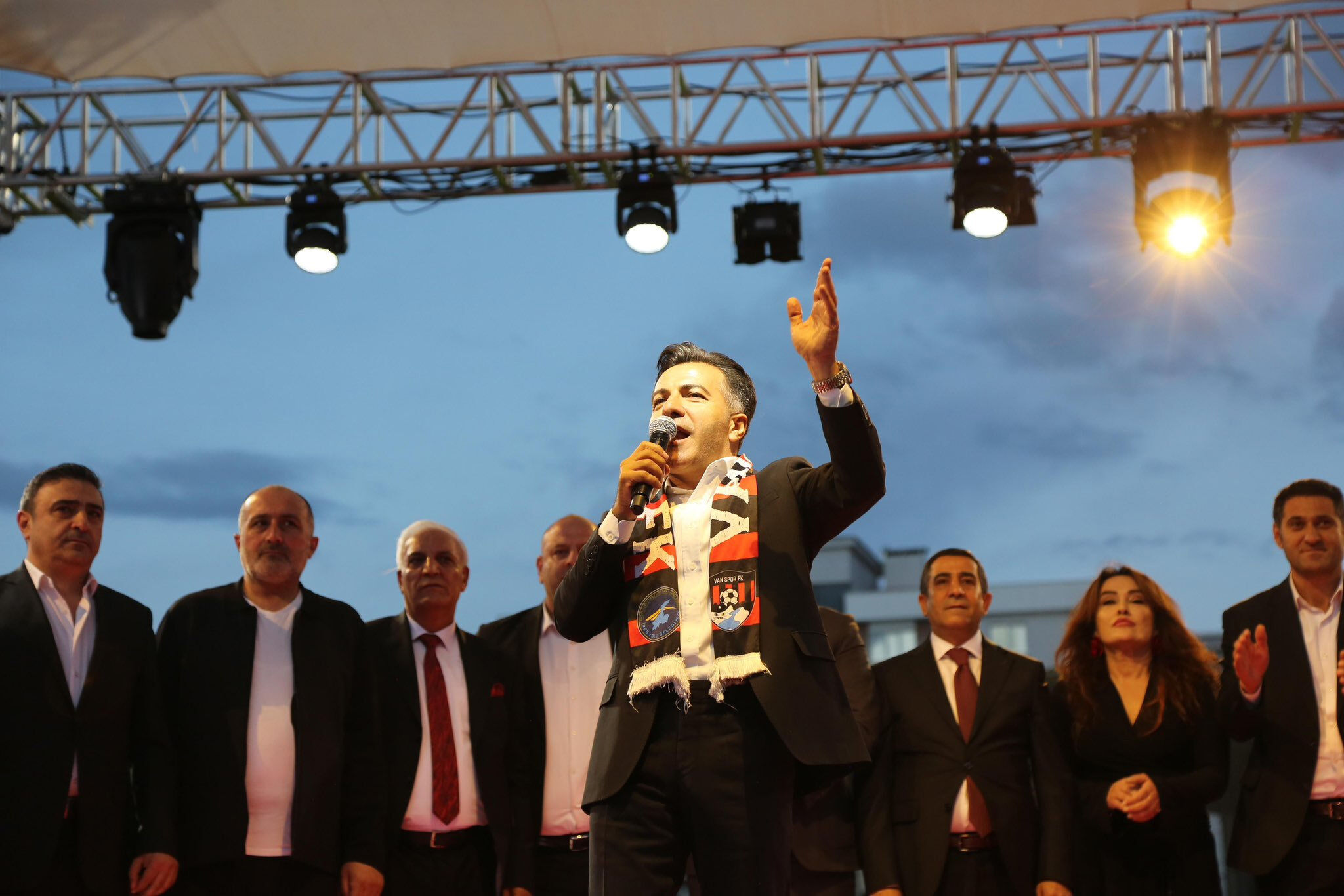 Erol Temel Istifa Etti 3
