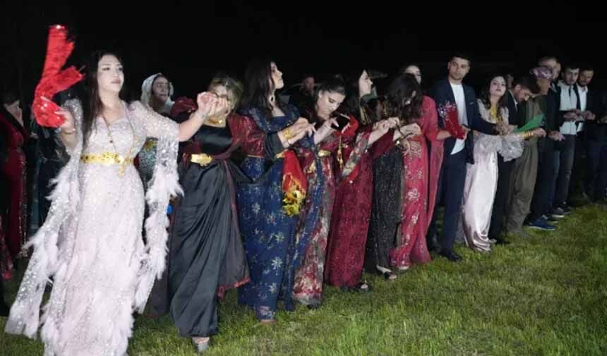 Kadın Halay Başı Yasak