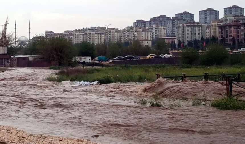 Sağanak Yağış.jpg3