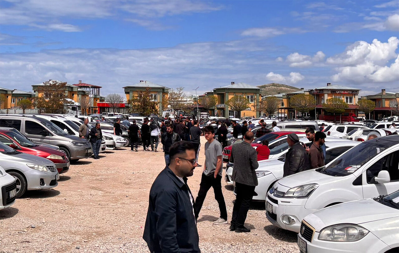 Van Acik Oto Bayram Yogunlugu 2