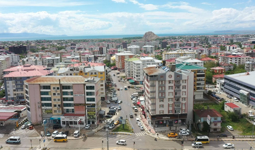 Van Yapi İzi̇nler