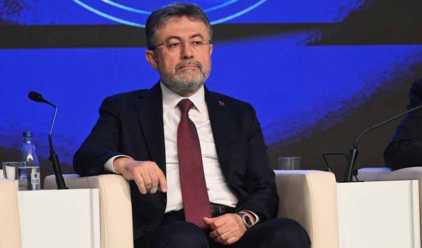 Bakan Yumaklı.jpg2-1