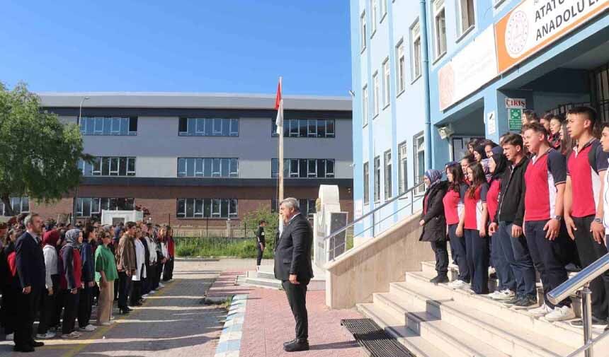 Eğitim Öğretim Yeniden Başladı.jpg0