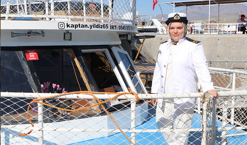 Gemi̇ Kaptan