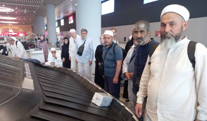 Hacılar Dönüş Yolculuğu Başladı.