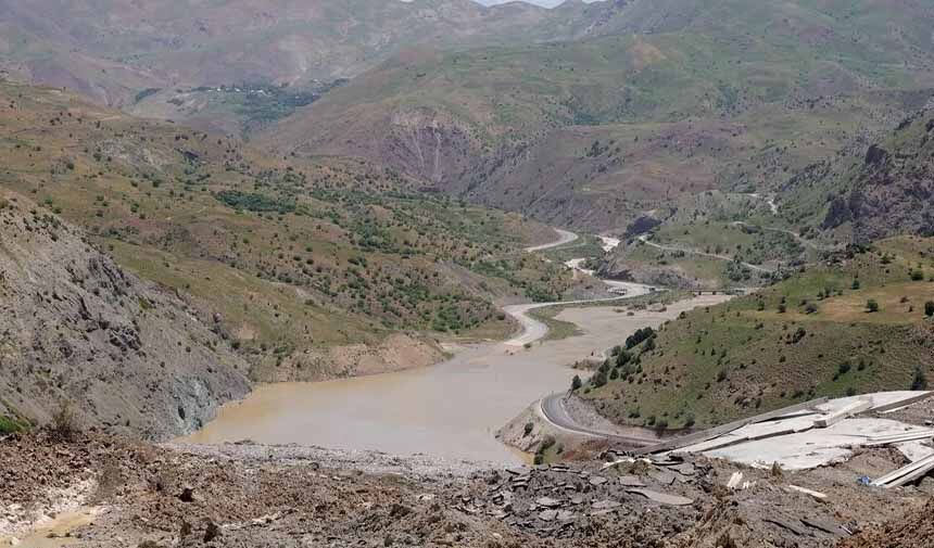 Heyelan-7