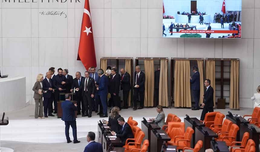 Metin Yener Seçildi