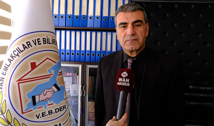 Orhan Özdek Van-1