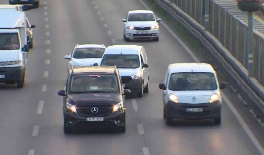 Trafikte Makas Atma .Jpg5