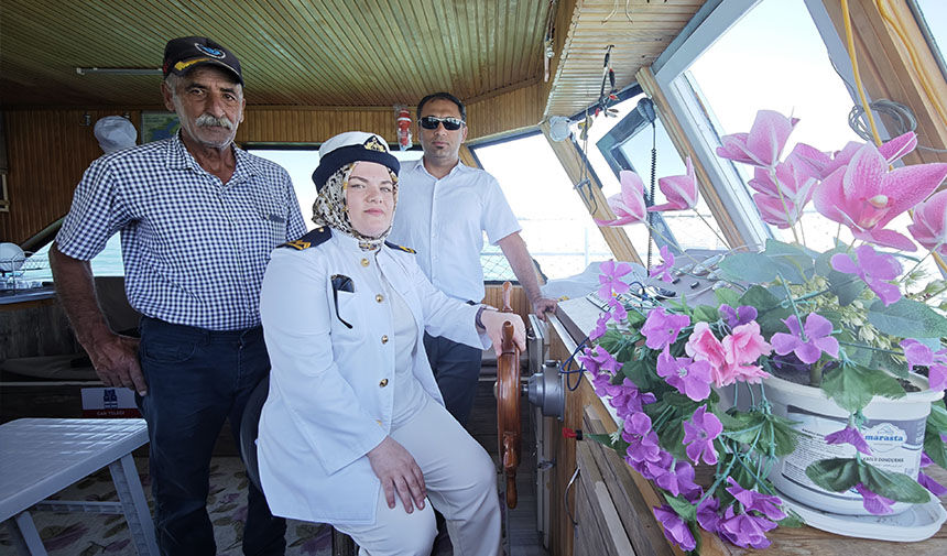 Van Gölü Kaptan Yeni̇
