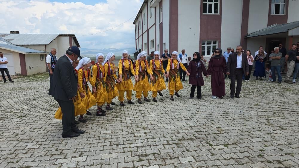 A W740797 06