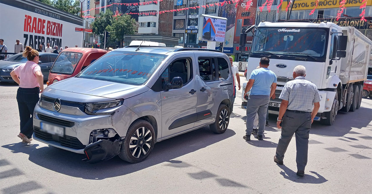 Besyol Trafik Kazasi 3
