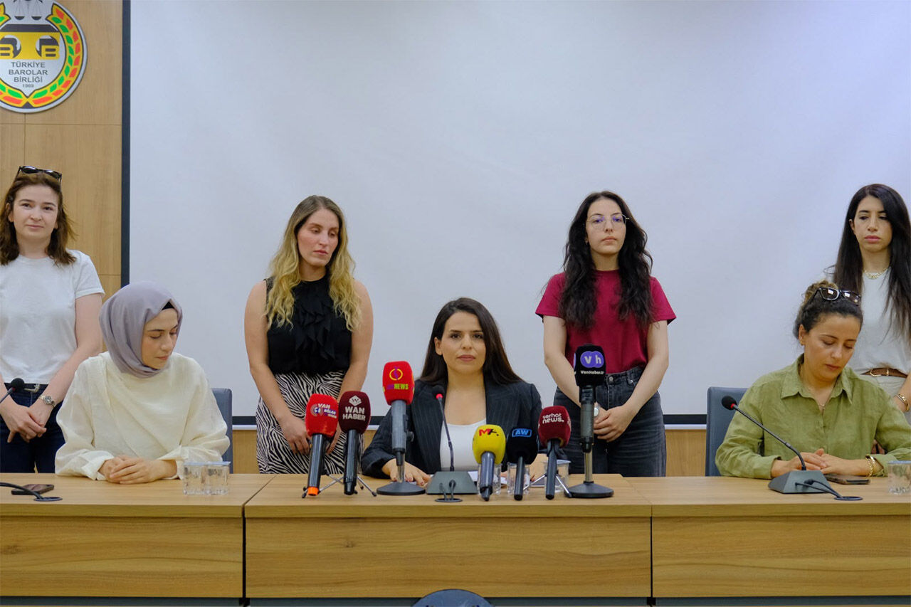 Jiyan Özkaplan 4