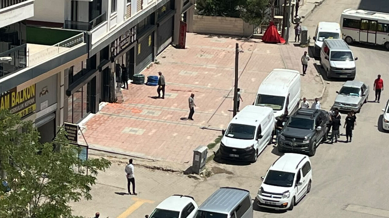 Vanda Kavga Kısla Yolu 1