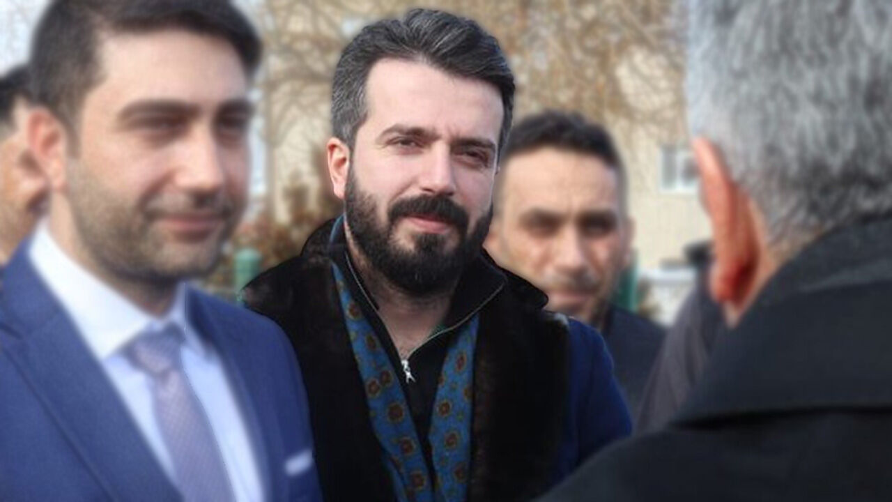 Ozgur Irec Ilhan Kimdir