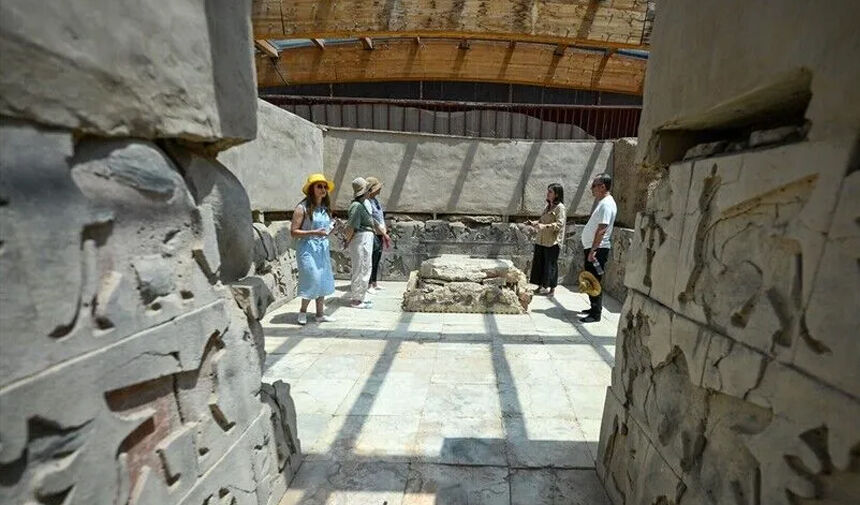 Van Ayani̇s Kalesi̇-1