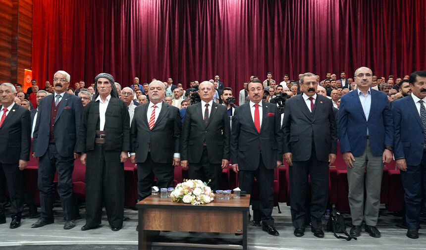 Aşi̇ret Van