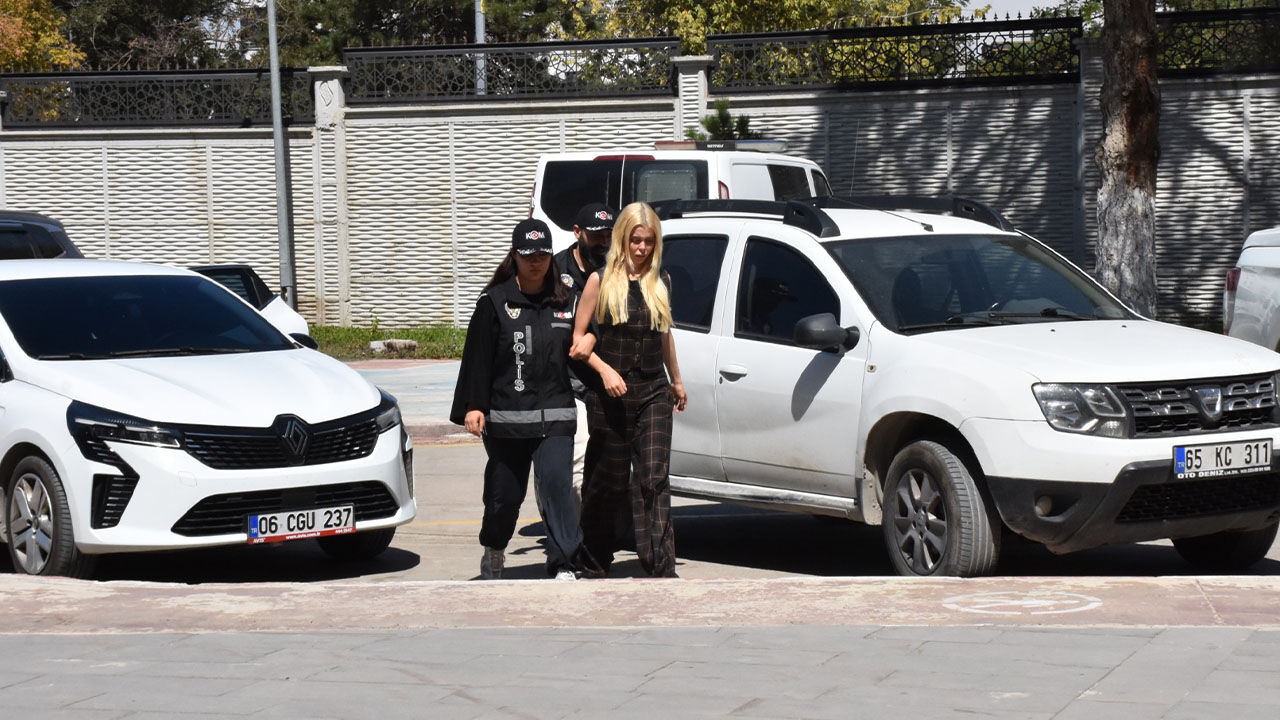 Vanlı Kara Haydar'ın eşi Çağla Öz Tançalan, Van'a getirildi